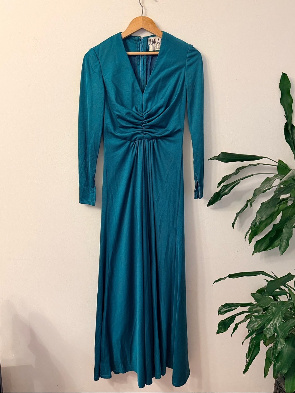Vintage Jean Allen gown